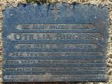image of grave number 588446